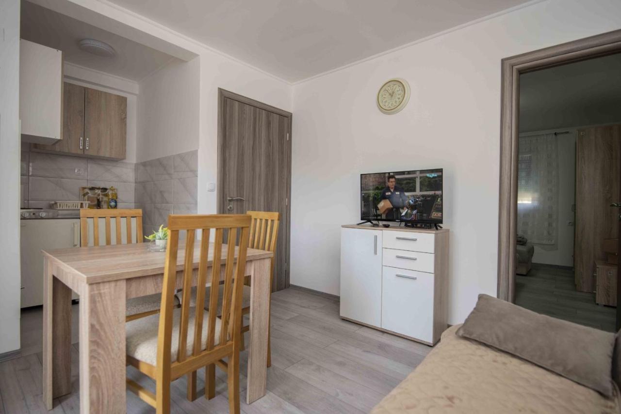 Apartment Miske Ivanica Extérieur photo